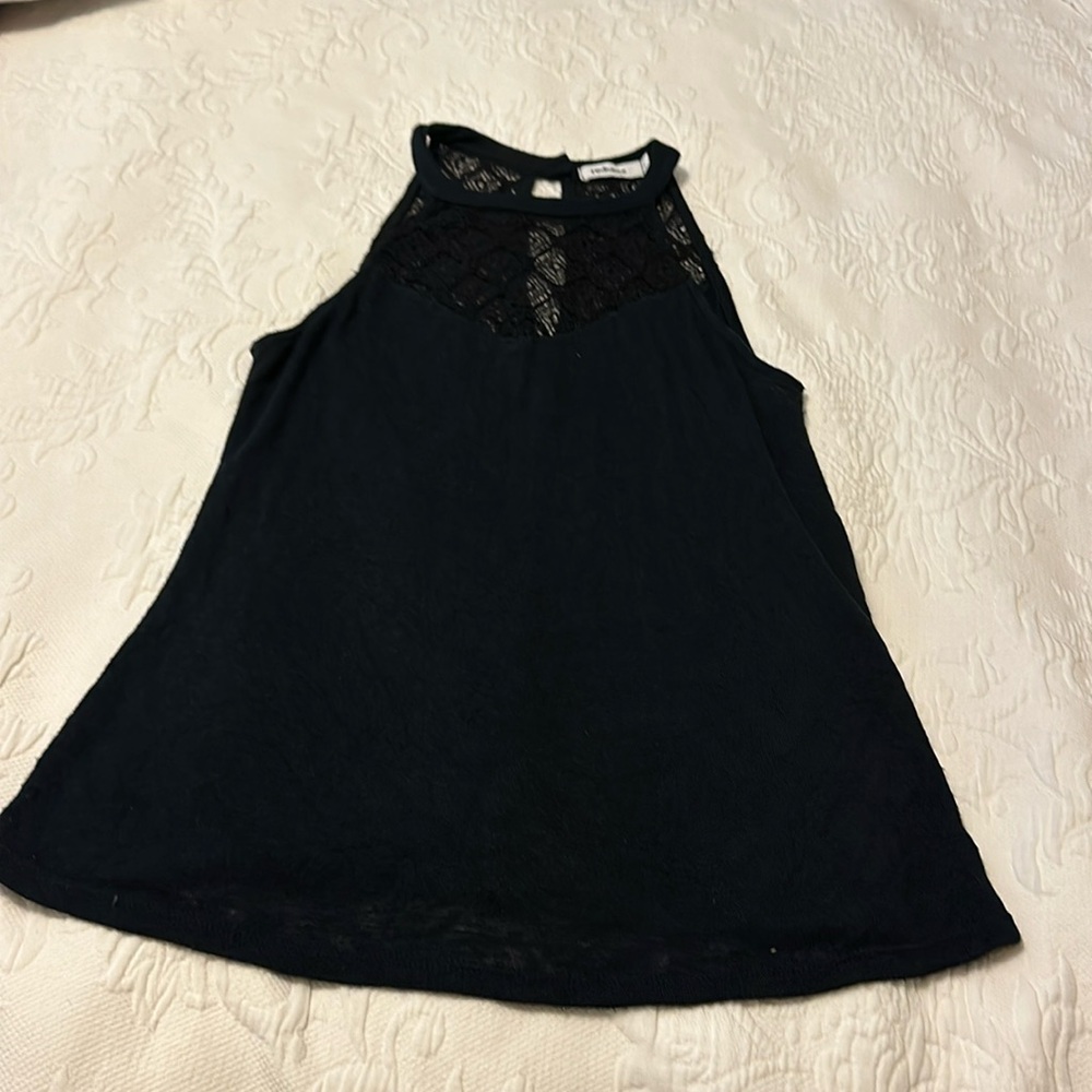 Women’s halter neck dressy tank size small- super soft